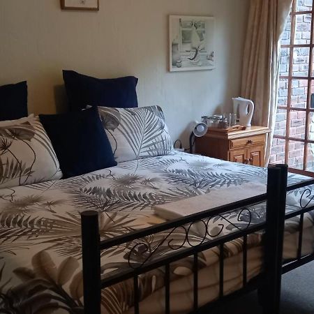 Bed and Breakfast Thrush Nest Durban à Pinetown Extérieur photo